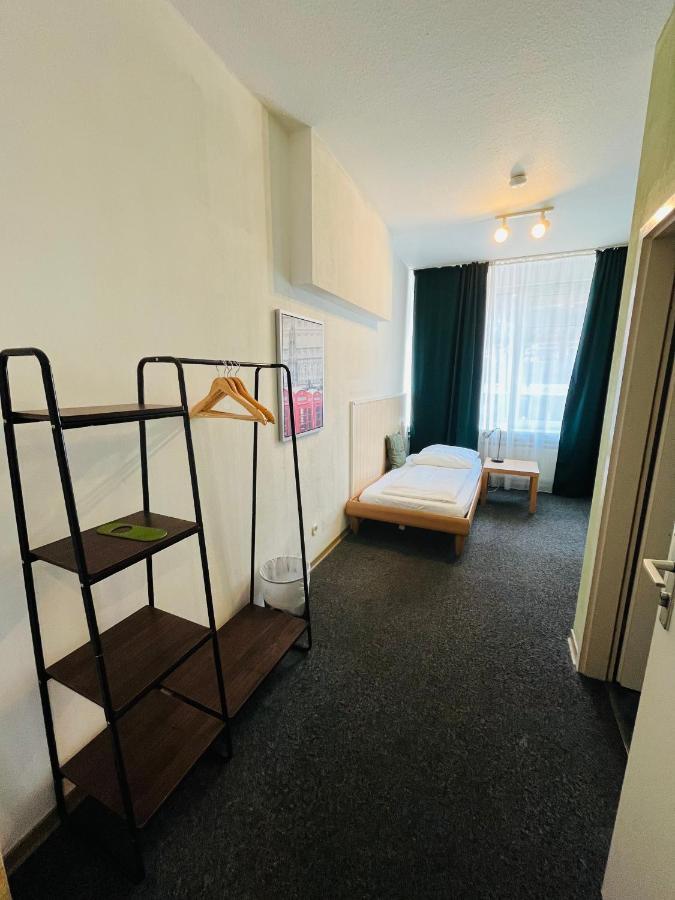 Hotel Schwarzer Baer Hannover Buitenkant foto