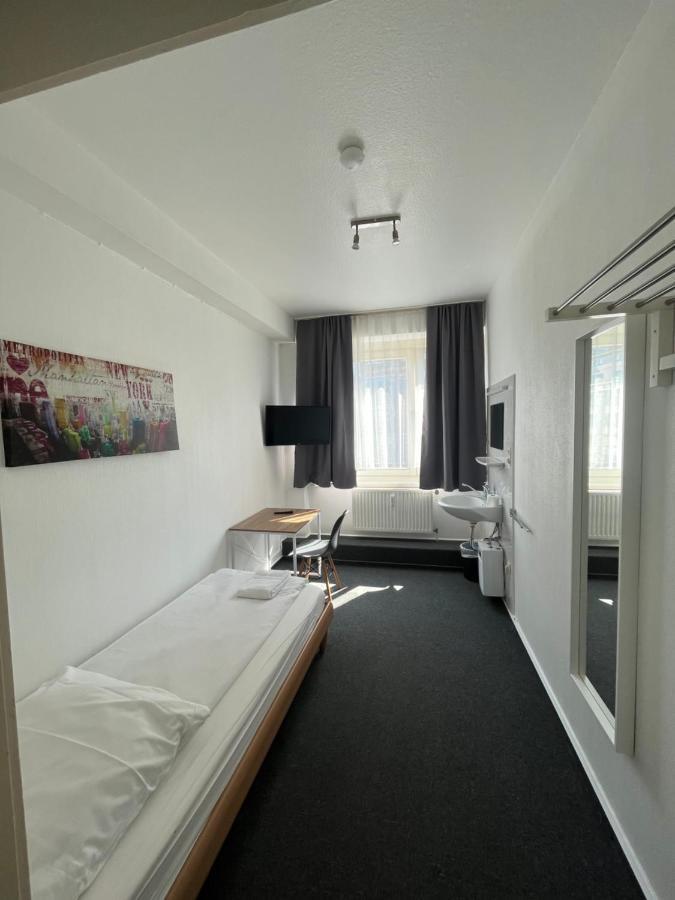 Hotel Schwarzer Baer Hannover Buitenkant foto