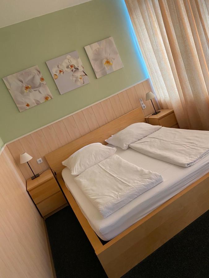 Hotel Schwarzer Baer Hannover Buitenkant foto