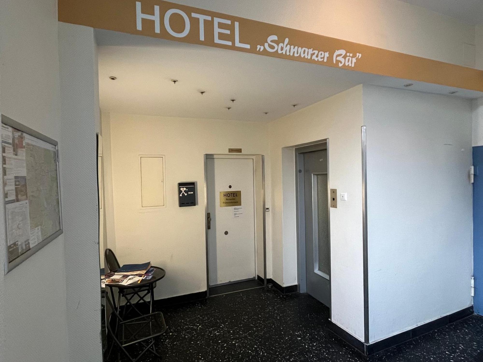 Hotel Schwarzer Baer Hannover Buitenkant foto
